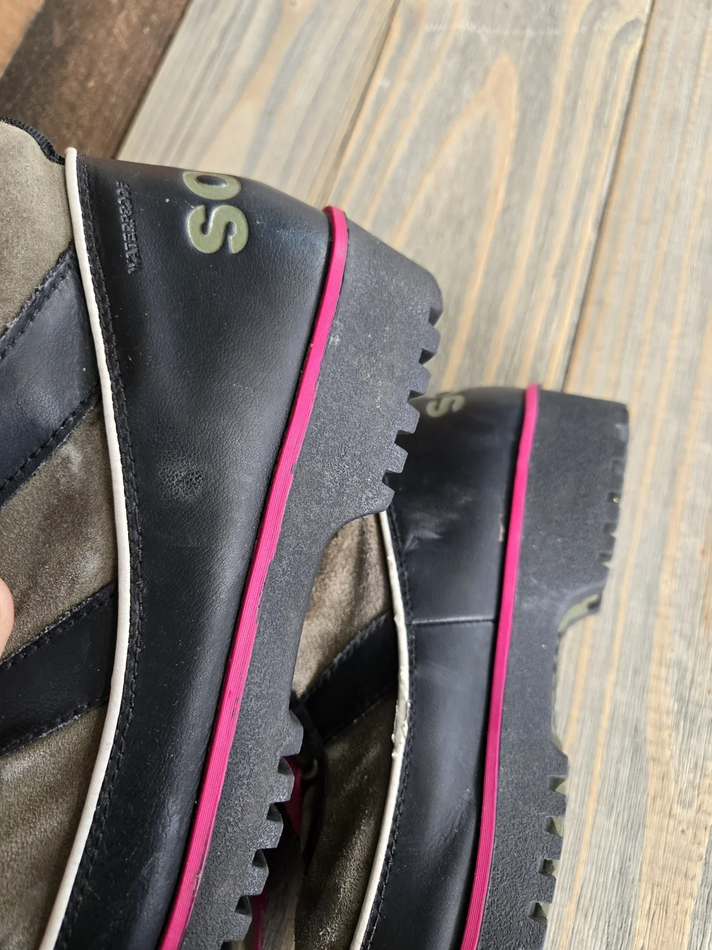 SOREL Tivoli II Waterproof Suede/Leather Lace-Up Boot Size US 7.5 Nori/Black